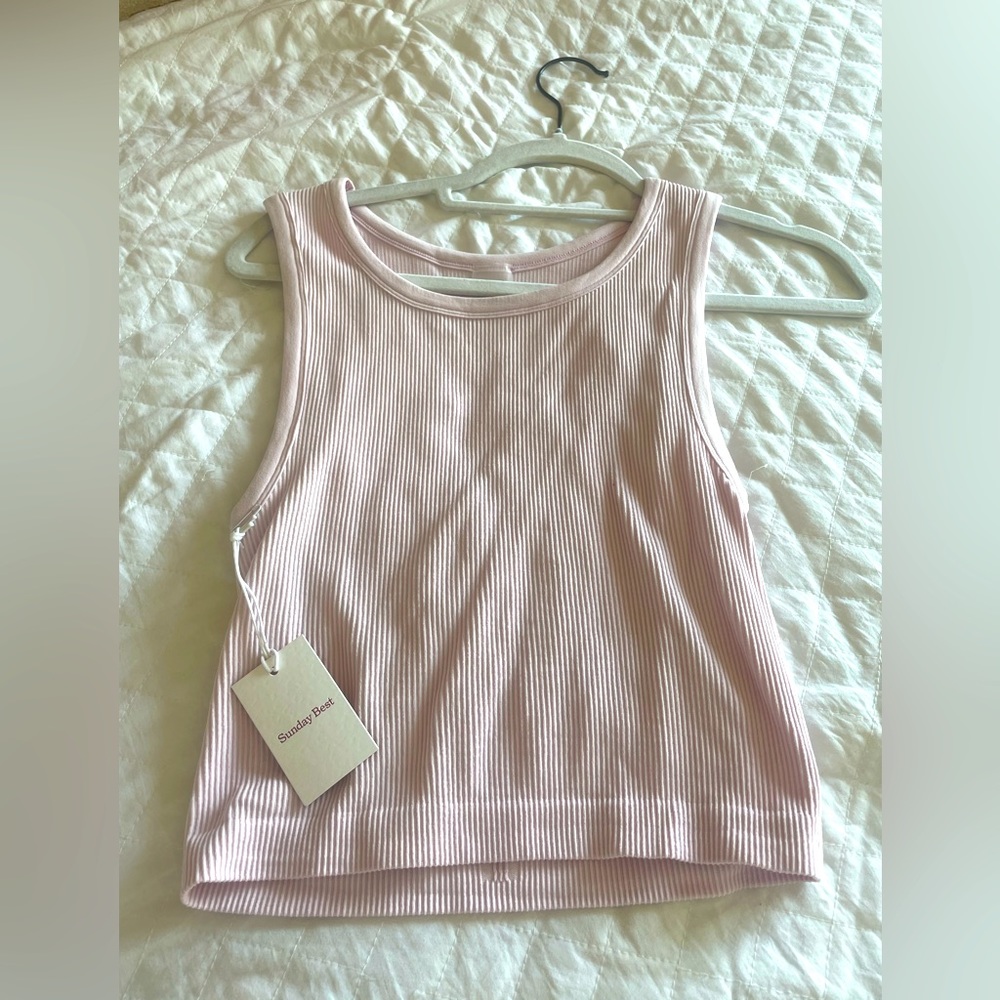 pink aritzia tank top